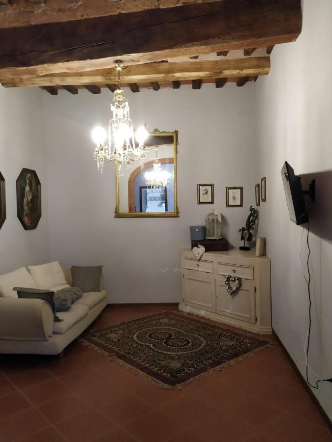 Borgo Antico Villa Lari Eksteriør billede